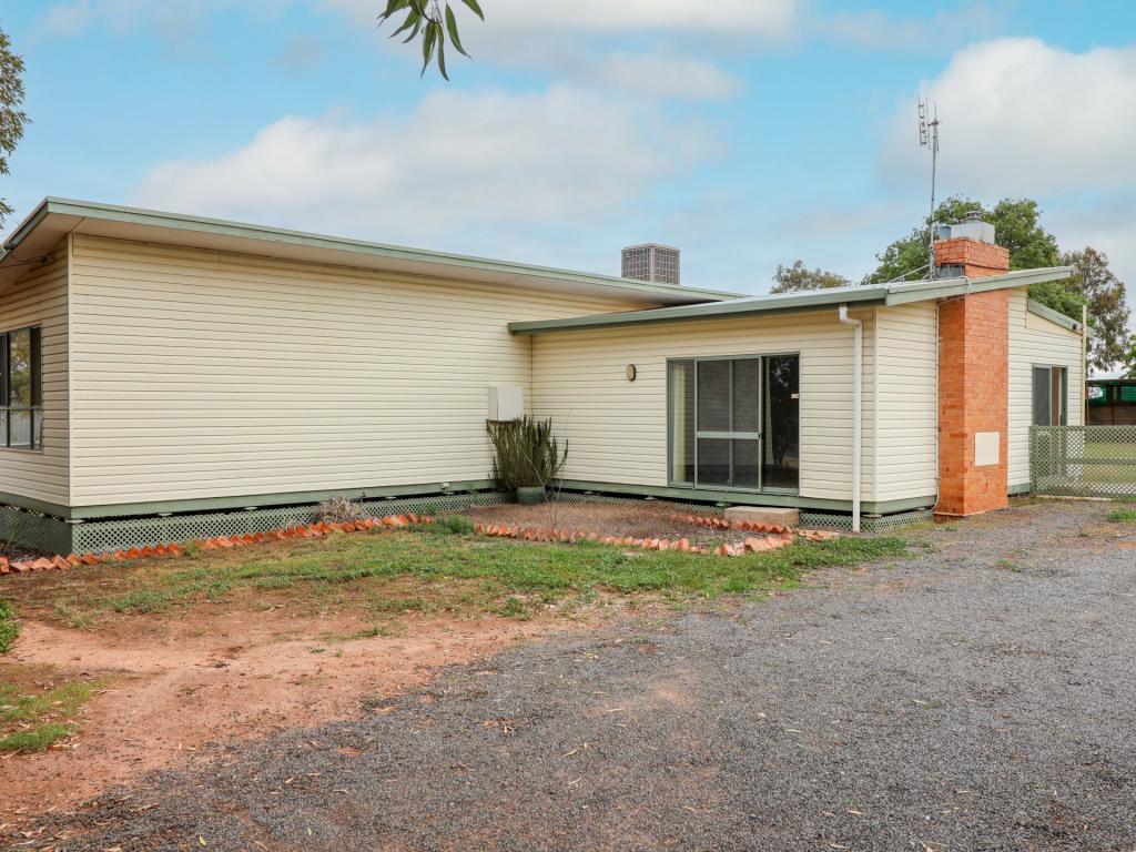 12 Koraleigh Rd, Koraleigh, NSW 2735