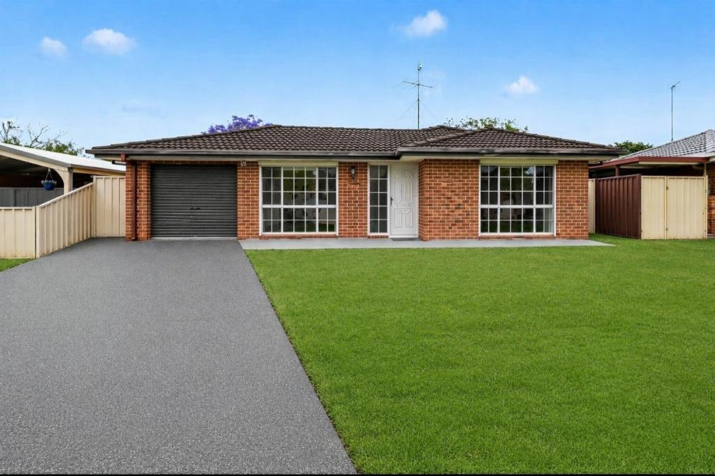 23 Watkins Cres, Currans Hill, NSW 2567