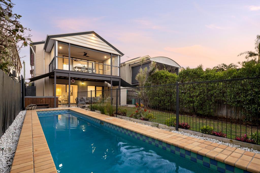 29 Blackwood Rd, Manly West, QLD 4179