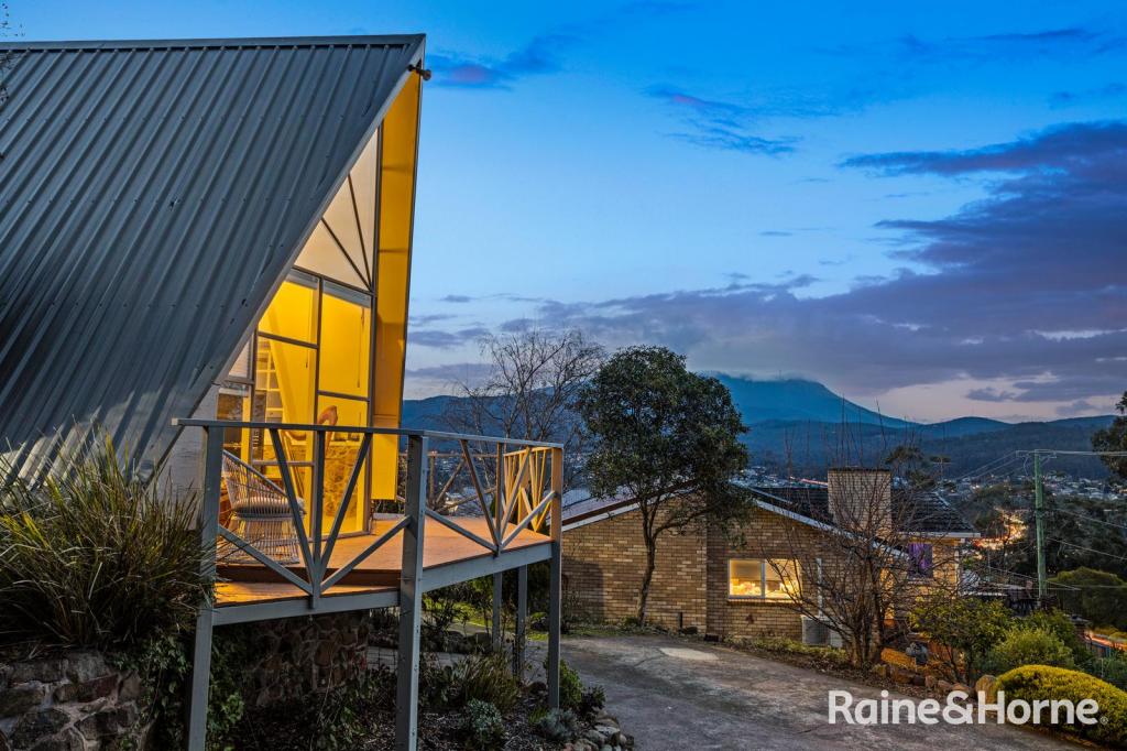 56 Auburn Rd, Kingston Beach, TAS 7050