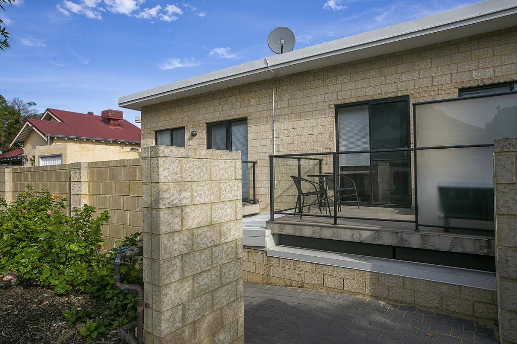 2 & 10/123 WATERLOO ST, TUART HILL, WA 6060