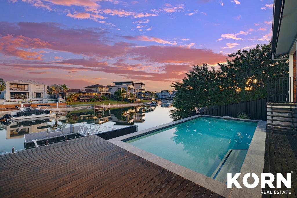 26 Coobowie St, Broadbeach Waters, QLD 4218