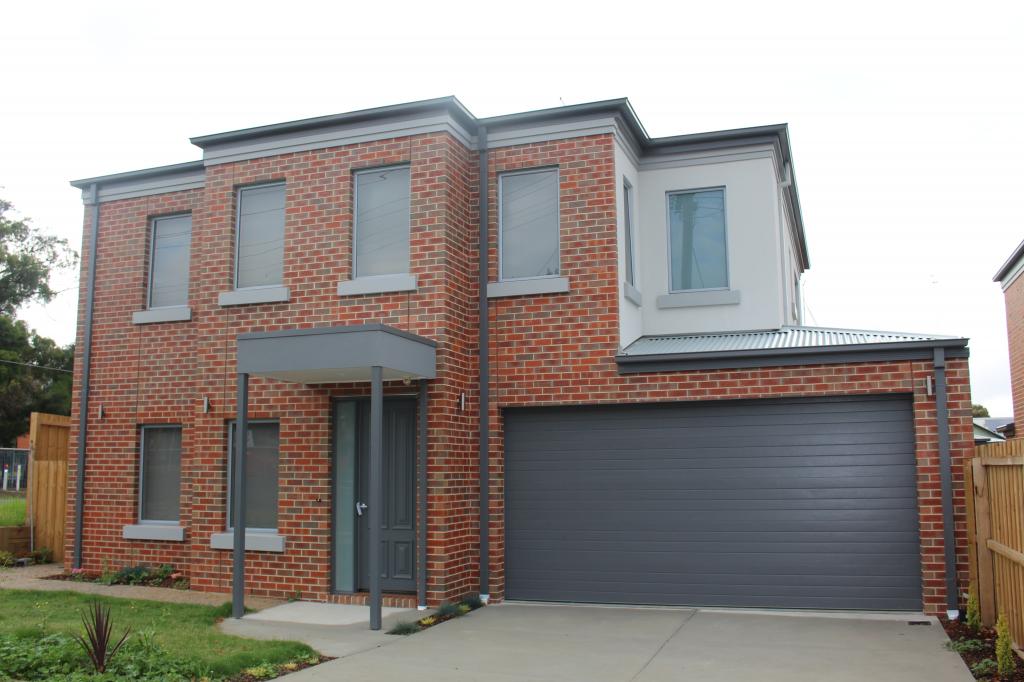 2 Holyrood Ave, Newtown, VIC 3220