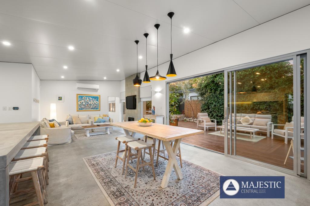 3 Simper Cres, White Gum Valley, WA 6162