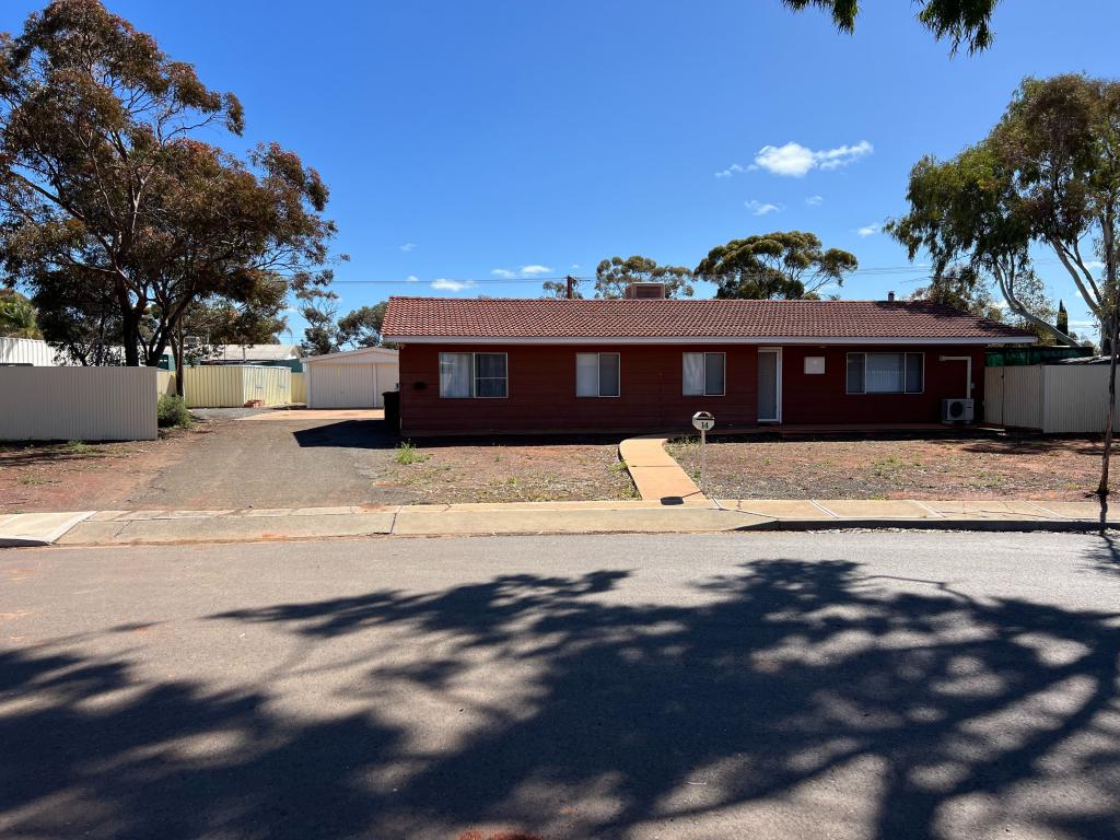 14 Goodenia Ct, Kambalda West, WA 6442