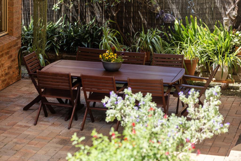 56 Valley Dr, Figtree, NSW 2525