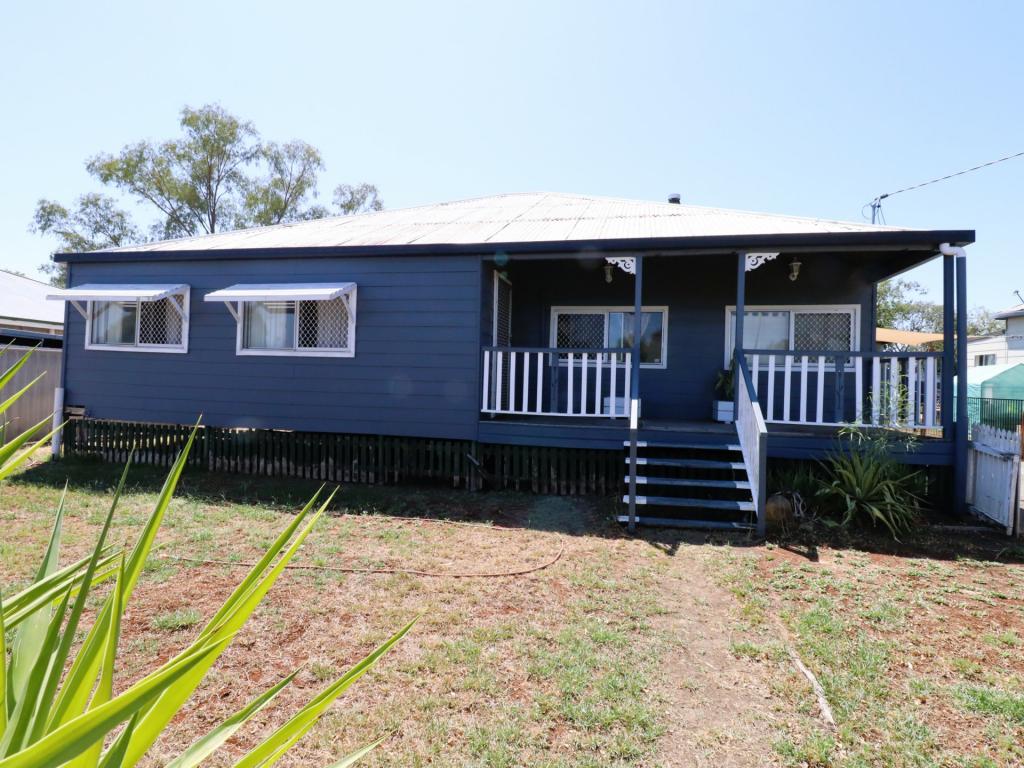 126 Wyndham St, Roma, QLD 4455