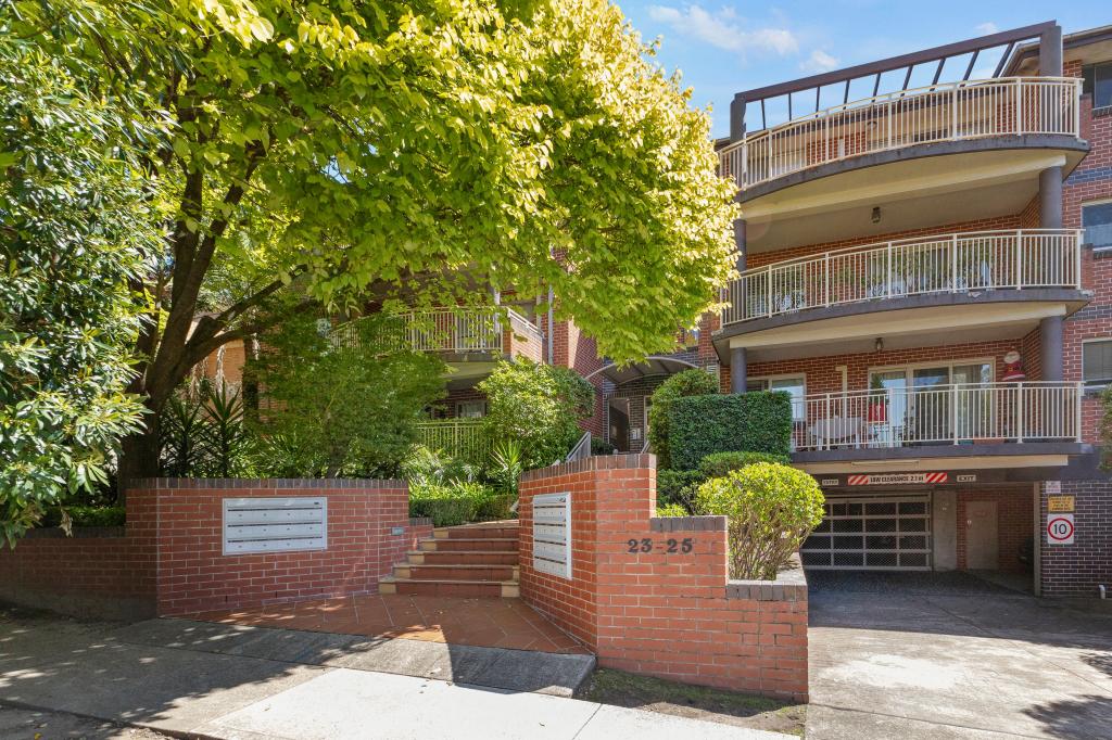 8/23-25 BURDETT ST, HORNSBY, NSW 2077