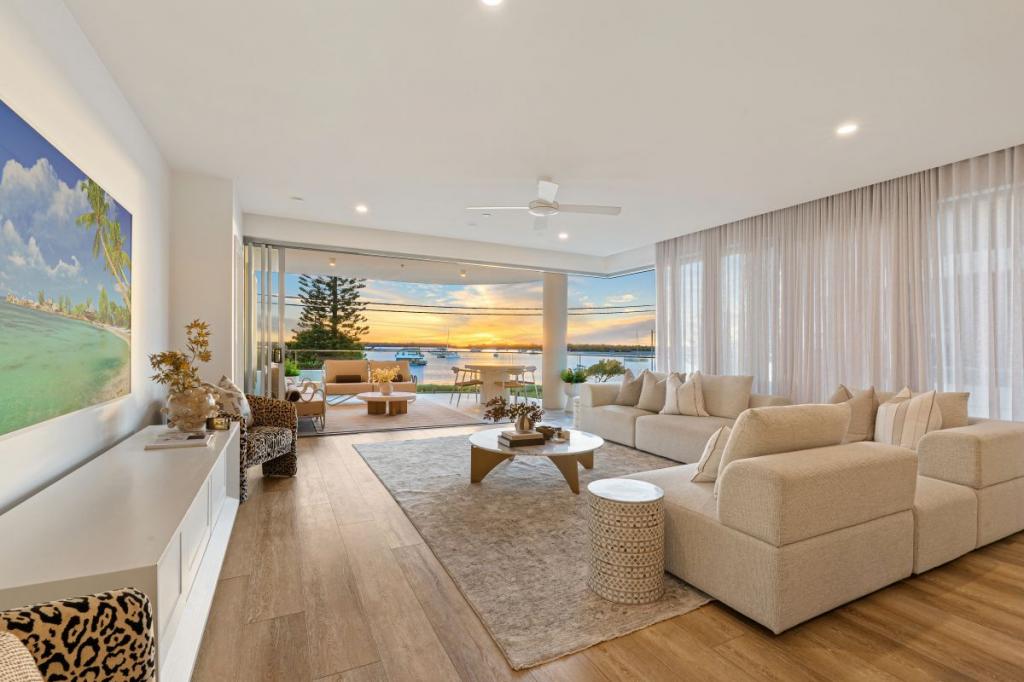 1/536 Marine Pde, Biggera Waters, QLD 4216