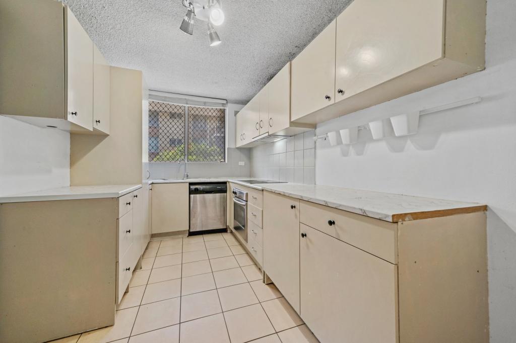 4/30 ALICE ST, HARRIS PARK, NSW 2150