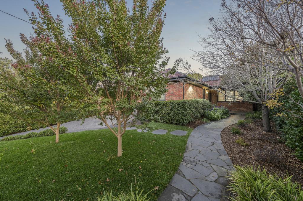 32 St Georges Cres, Ashburton, VIC 3147