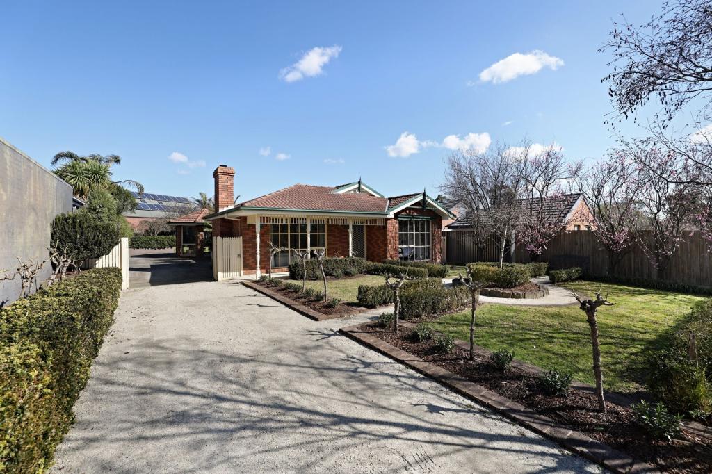 64 Willslie Cres, Berwick, VIC 3806