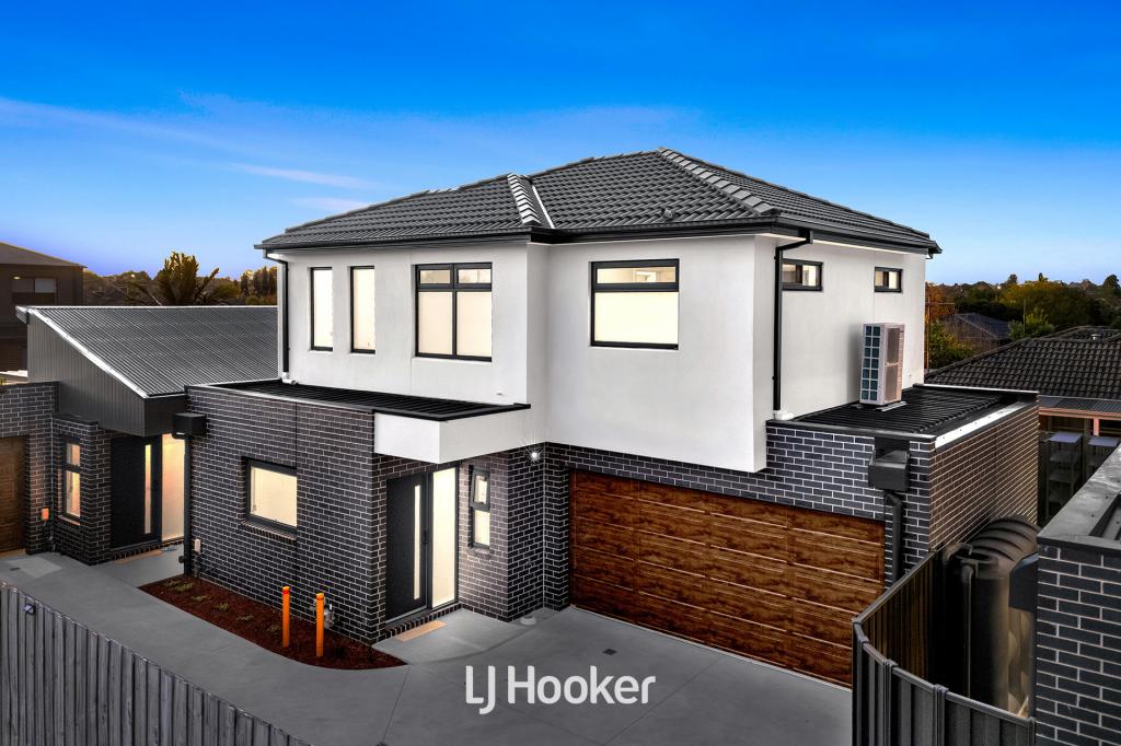 2/8 VIZARD ST, DANDENONG, VIC 3175