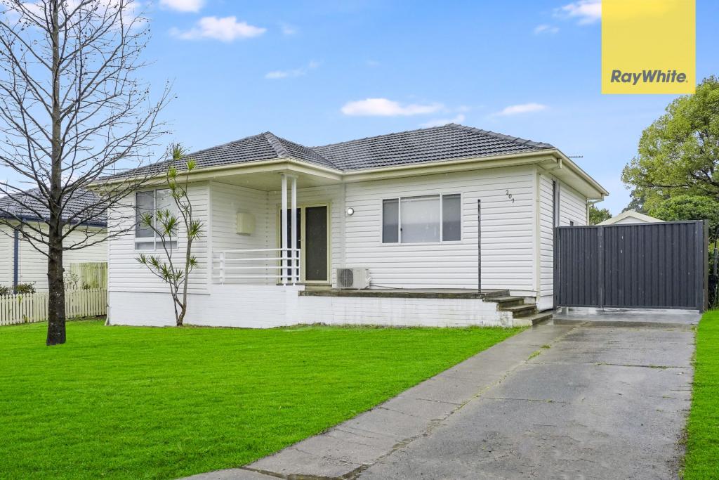 207 Carpenter St, St Marys, NSW 2760