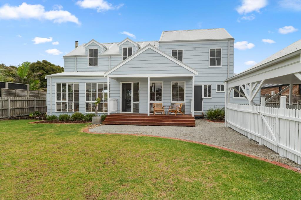 11 Malcalm Ave, Surf Beach, VIC 3922