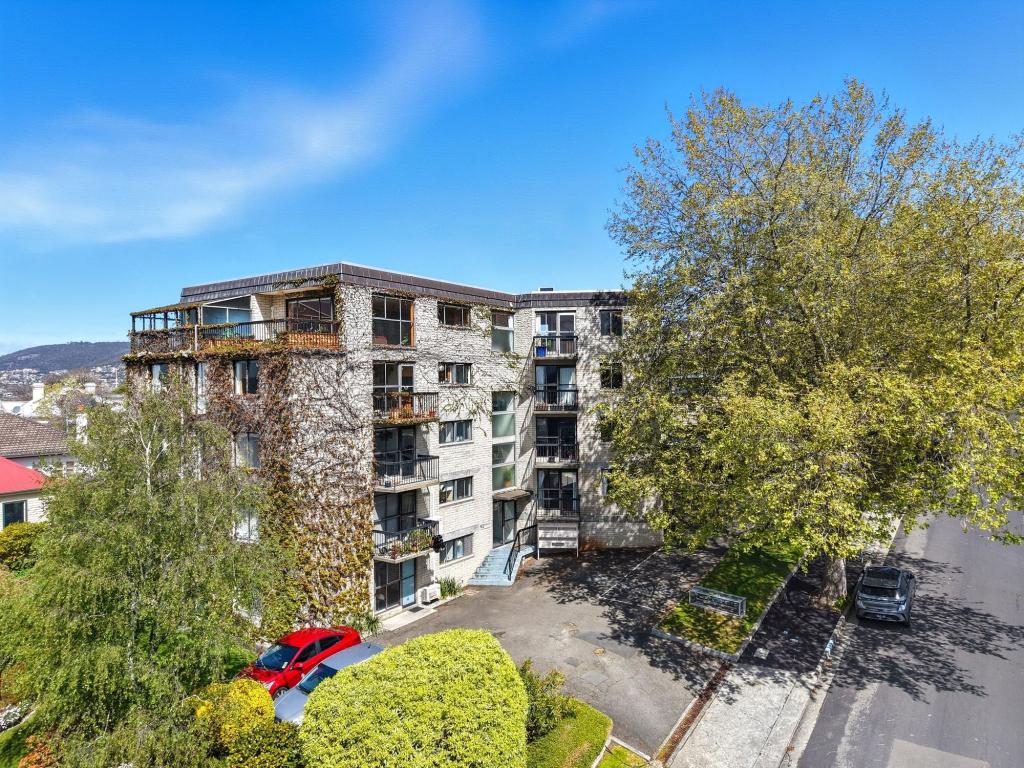 6/92 Barrack St, Hobart, TAS 7000