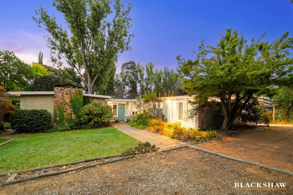 10 Jansz Cres, Griffith, ACT 2603