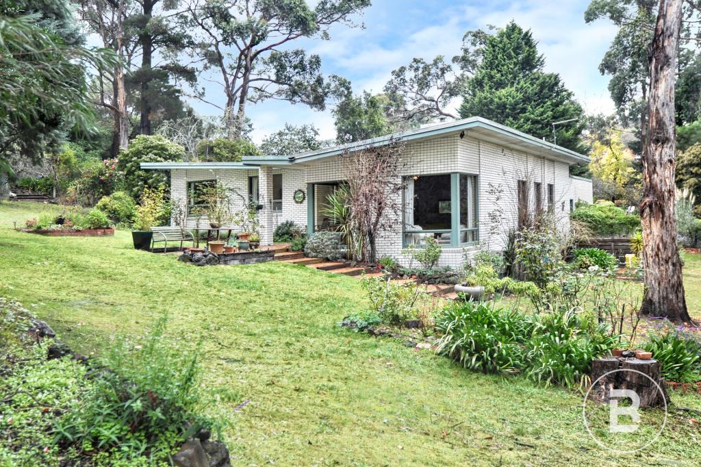 2040 Geelong Rd, Mount Helen, VIC 3350