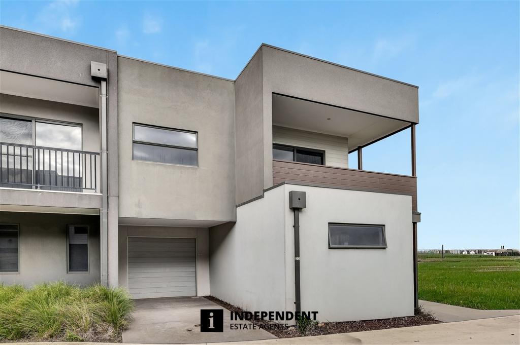 23 Tanino Rd, Cranbourne West, VIC 3977