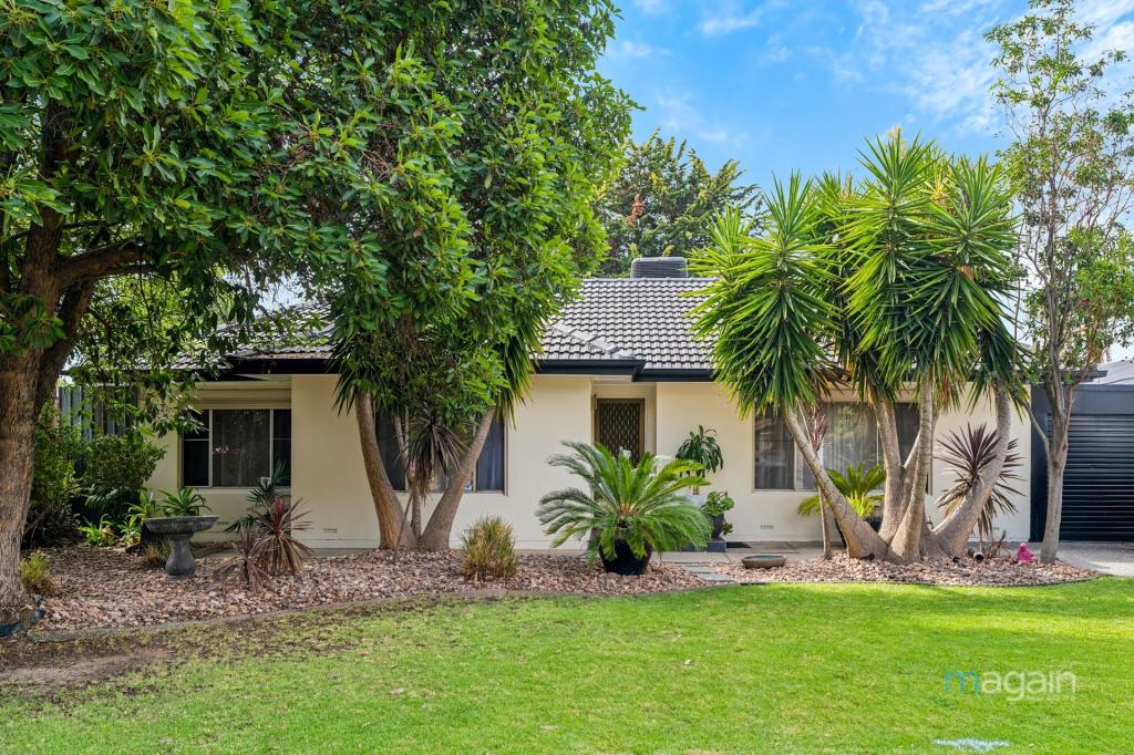 81 Wheatsheaf Rd, Morphett Vale, SA 5162