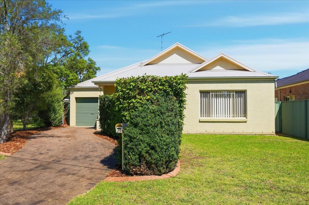 19b Barbour Rd, Thirlmere, NSW 2572