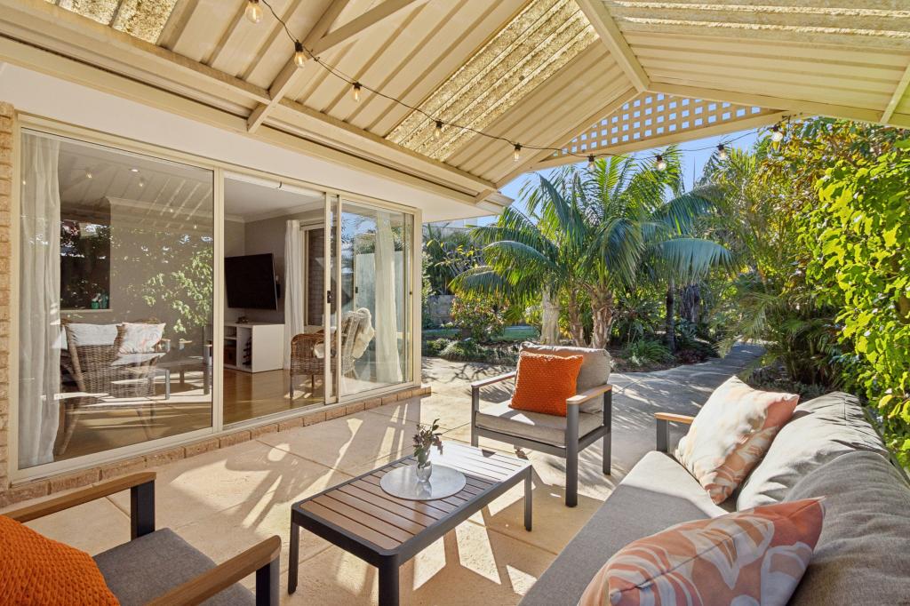 4 Middle Cove, Kallaroo, WA 6025