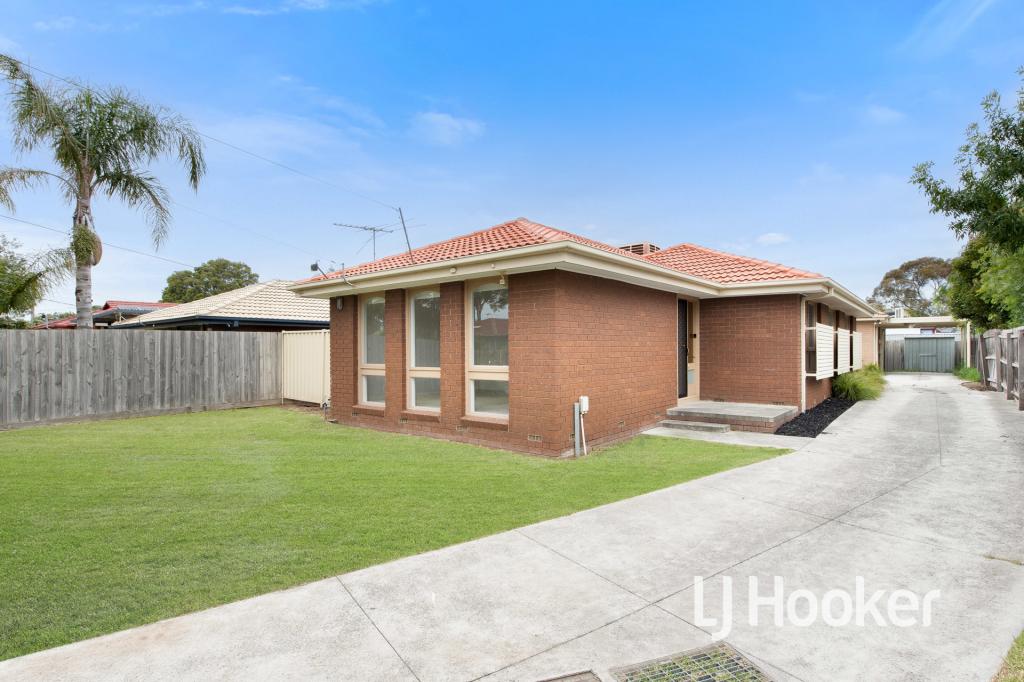 26 Clairmont Ave, Cranbourne, VIC 3977