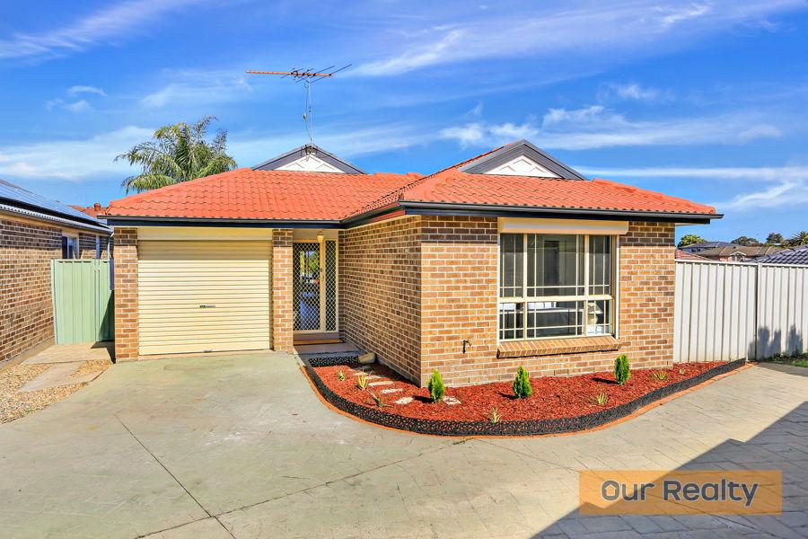 17b Ealing Pl, Quakers Hill, NSW 2763