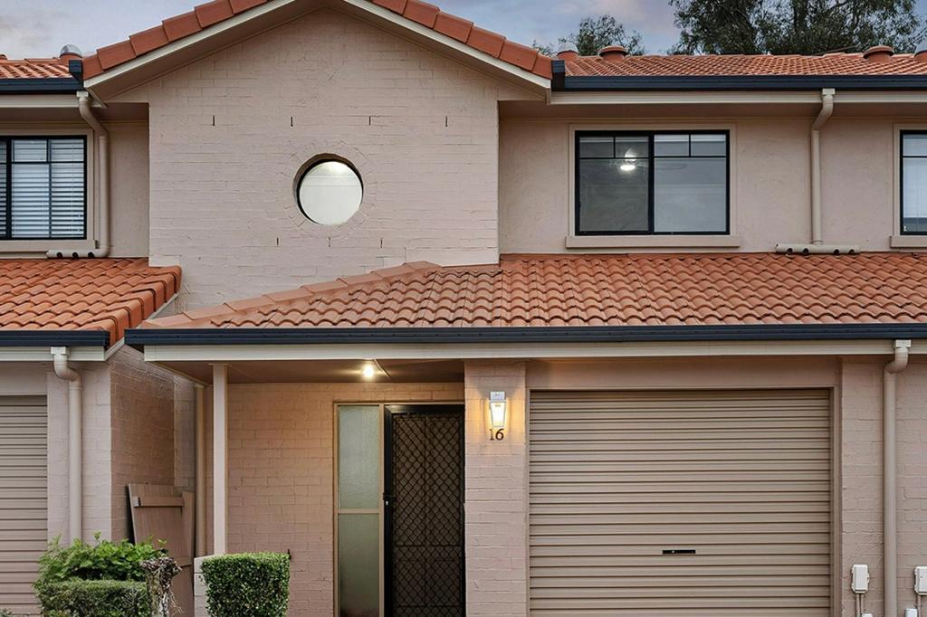 16/18 Delavan St, Wishart, QLD 4122