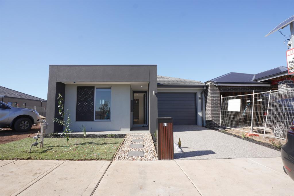 53 HOMEBUSH ESP, FRASER RISE, VIC 3336