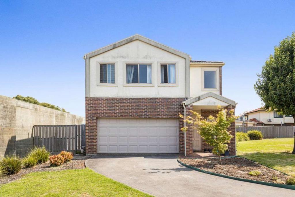 6/105 Mountain Hwy, Wantirna, VIC 3152