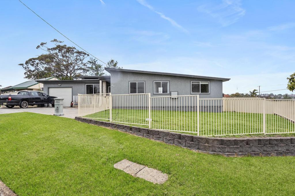 43 Gloucester Cres, Dapto, NSW 2530