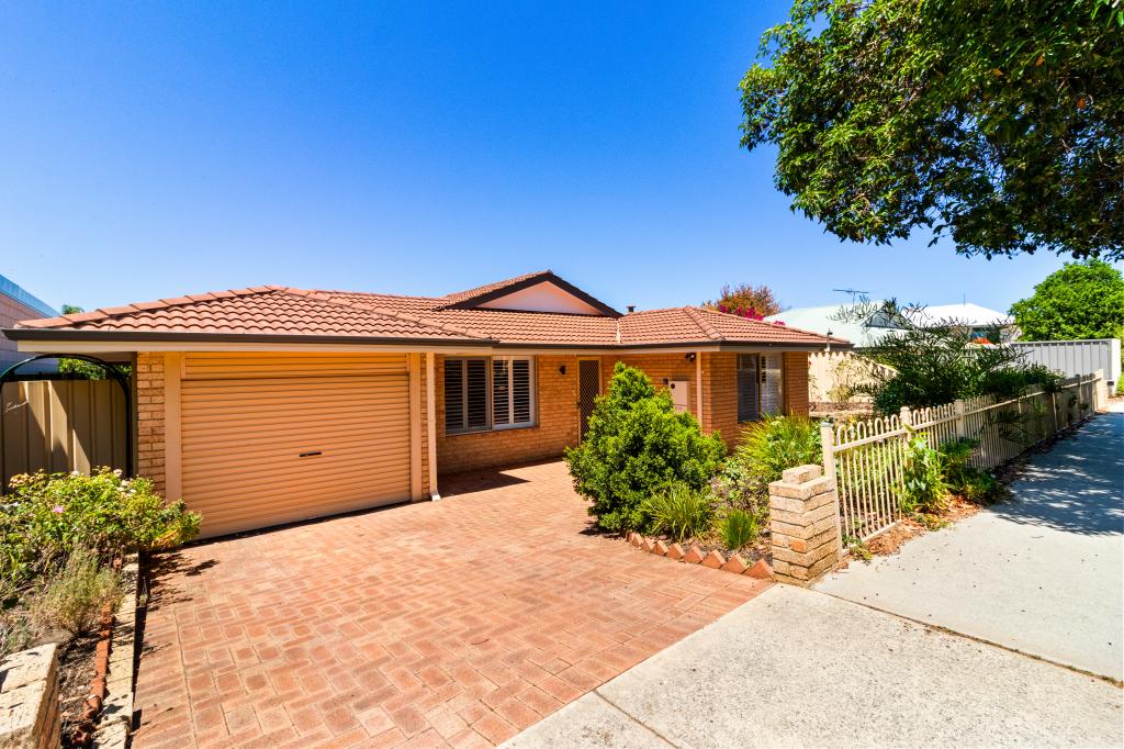 33 Queens Rd, Ardross, WA 6153