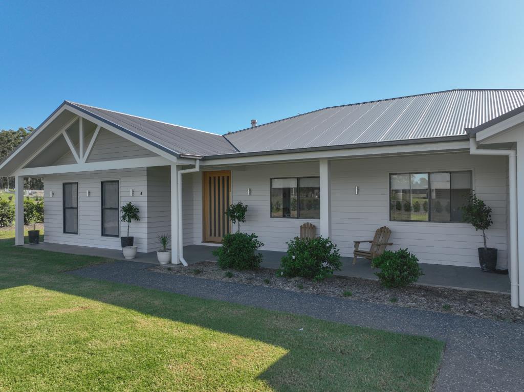 4 Amelia Cl, Brimbin, NSW 2430