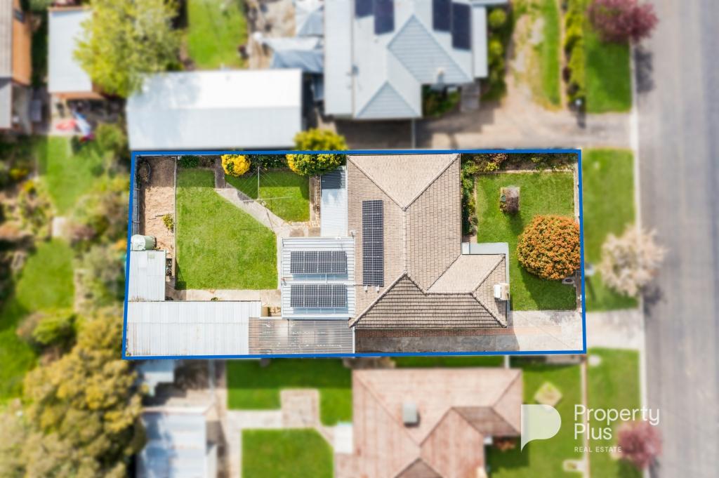 6 Thomas St, Kangaroo Flat, VIC 3555