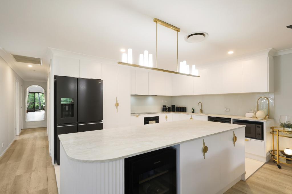 23/2 Ridgeline Way, Highland Park, QLD 4211