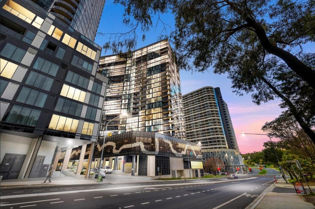 807/2 Grazier Lane, Belconnen, ACT 2617