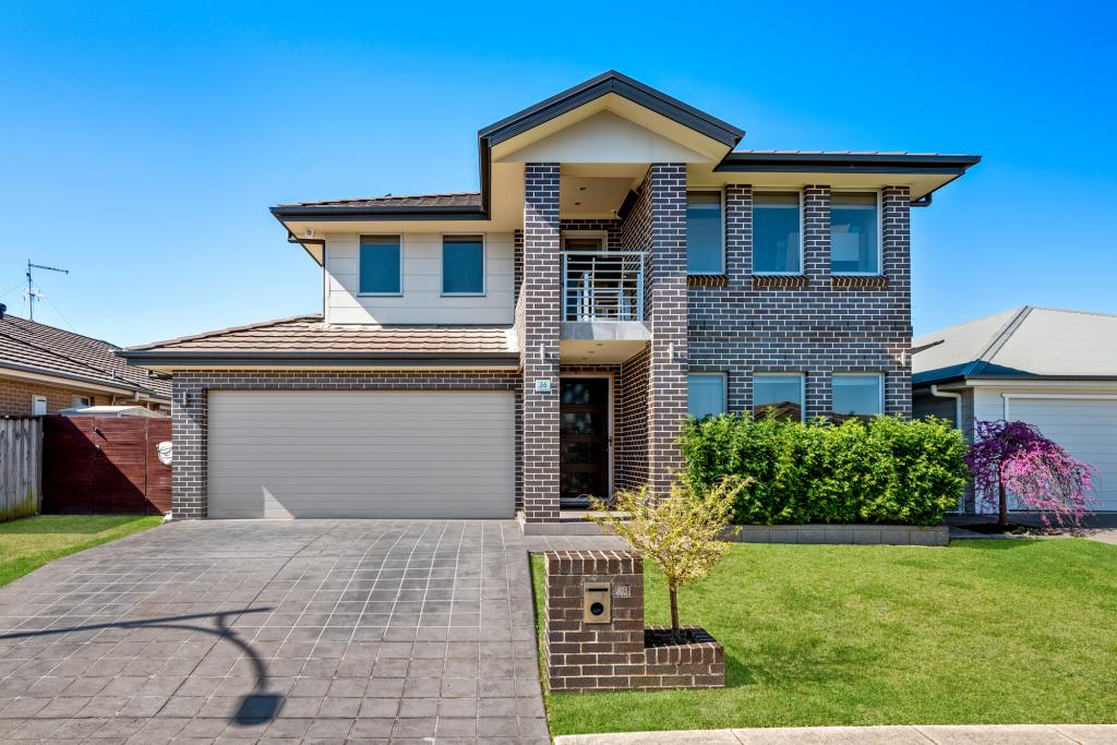 36 Young Cct, Elderslie, NSW 2570