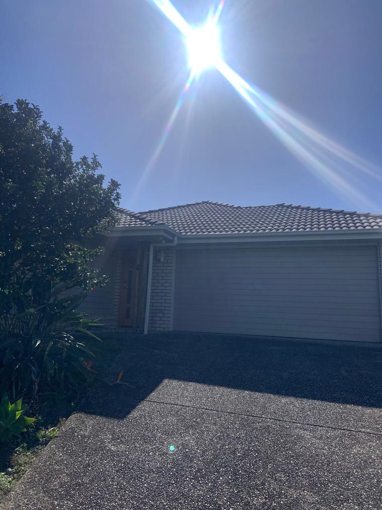 8 Lachlan St, Gleneagle, QLD 4285