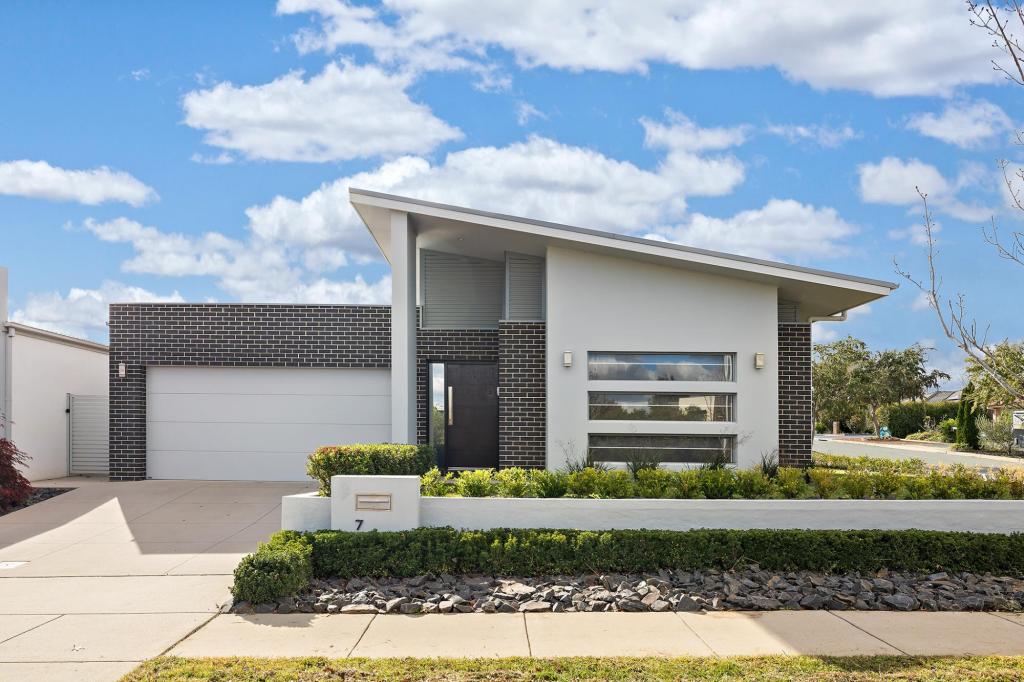 7 Helby St, Harrison, ACT 2914