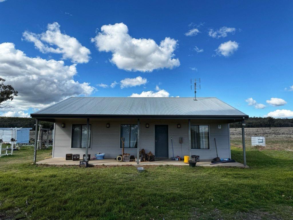 'Lesdale' Clonolly Lane, Trundle, NSW 2875