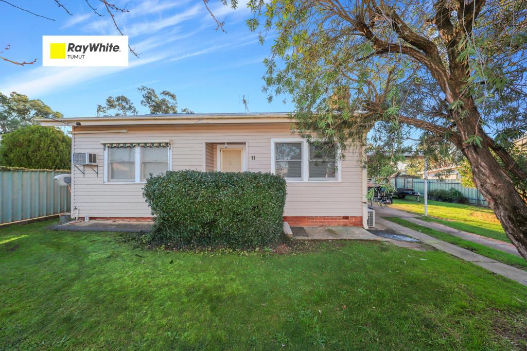 11 Bassett St, Tumut, NSW 2720