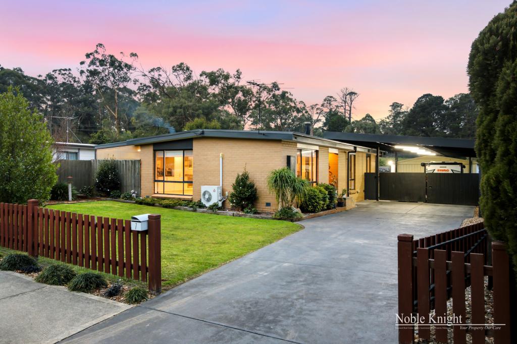 7 Dean Cres, Launching Place, VIC 3139