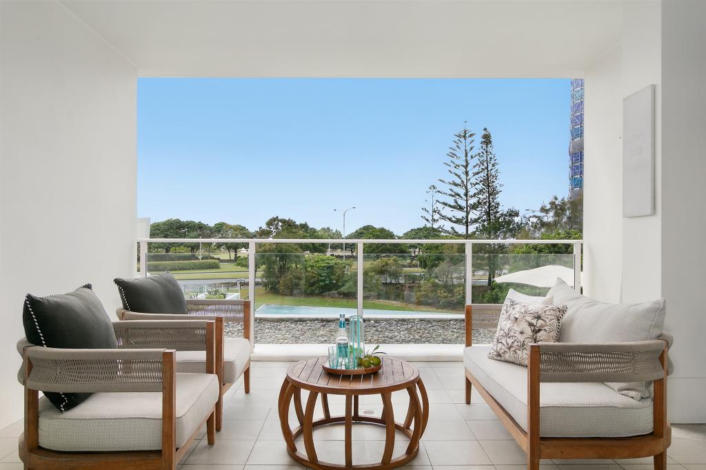 4/2 Creek St, Coolangatta, QLD 4225