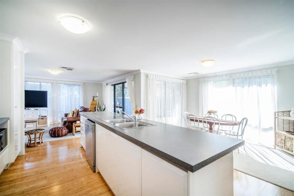 21a Kanowna Ave, Ascot, WA 6104