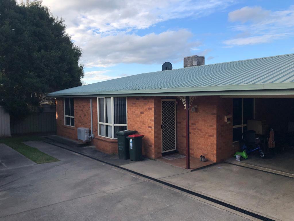 2/5 Hume Pl, Tumut, NSW 2720