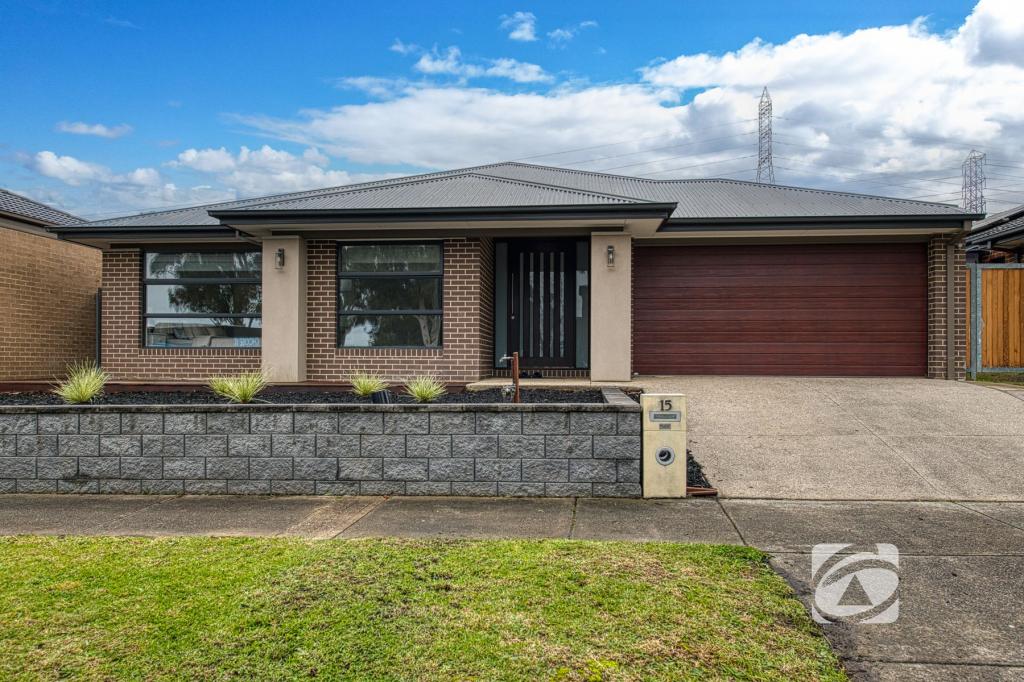 15 Maggiore Cres, Pakenham, VIC 3810