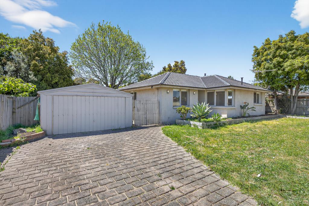 12 Monahans Rd, Cranbourne, VIC 3977