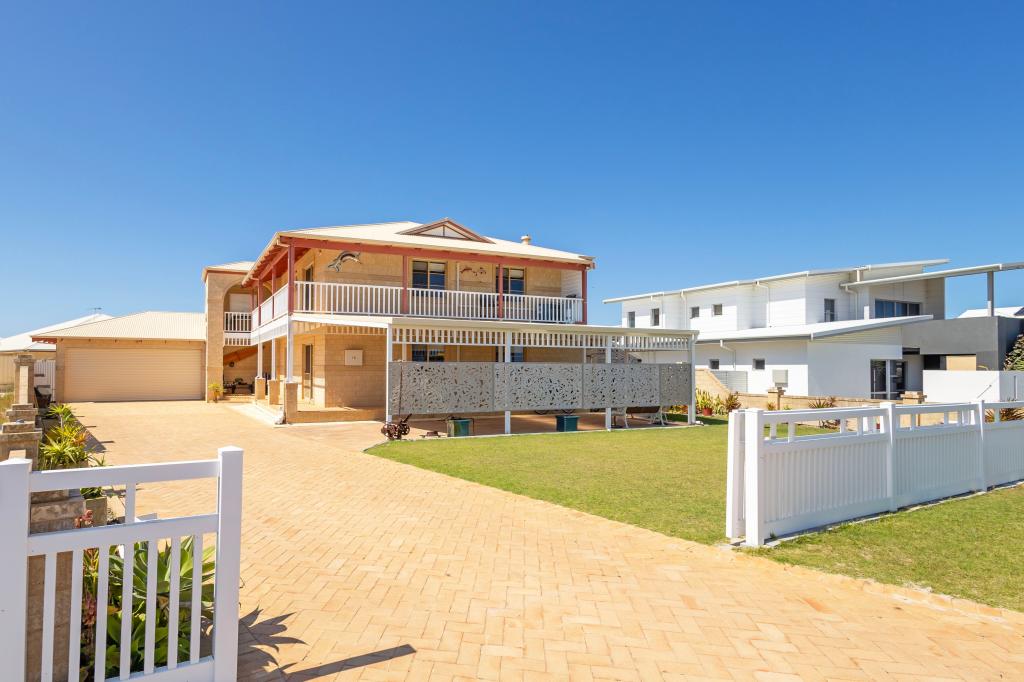 18 Casuarina Cres, Jurien Bay, WA 6516
