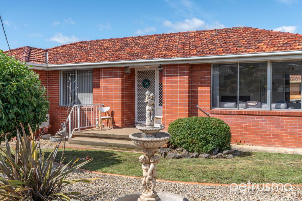 38 Shoreline Dr, Howrah, TAS 7018